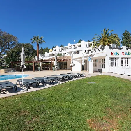 Acolhedor T1, Vista Piscina , Balaia Golf Village アパート