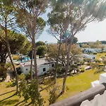 Acolhedor T1, Vista Piscina , Balaia Golf Village 阿尔布费拉