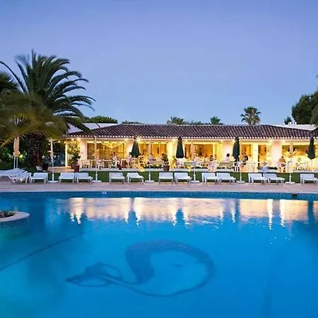 Apartman Acolhedor T1, Vista Piscina , Balaia Golf Village *