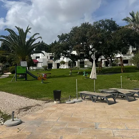 Acolhedor T1, Vista Piscina , Balaia Golf Village *