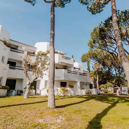 Acolhedor T1, Vista Piscina , Balaia Golf Village Apartman