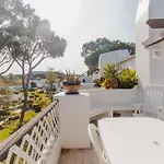 Acolhedor T1, Vista Piscina , Balaia Golf Village Lägenhet