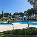Acolhedor T1, Vista Piscina , Balaia Golf Village *