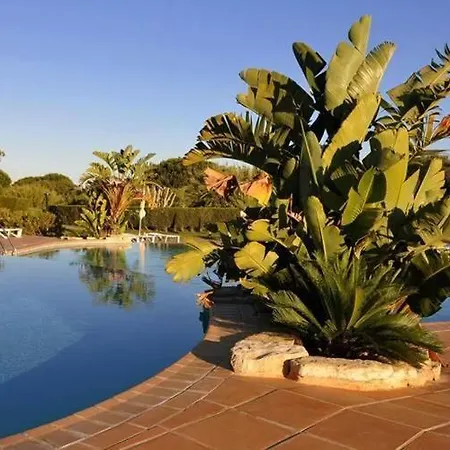شقة Acolhedor T1, Vista Piscina , Balaia Golf Village البوفيرا