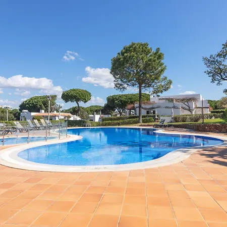 Acolhedor T1, Vista Piscina , Balaia Golf Village * البوفيرا
