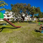 Acolhedor T1, Vista Piscina , Balaia Golf Village Апартаменты *