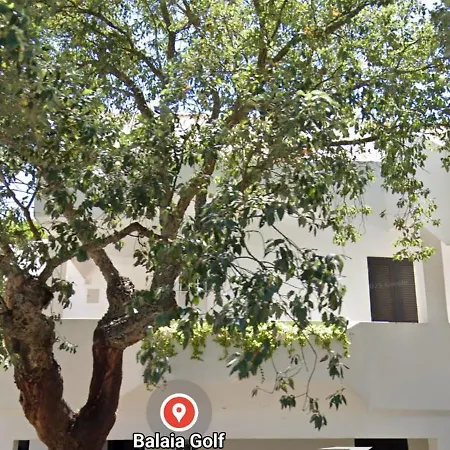 Acolhedor T1, Vista Piscina , Balaia Golf Village Апартаменты *